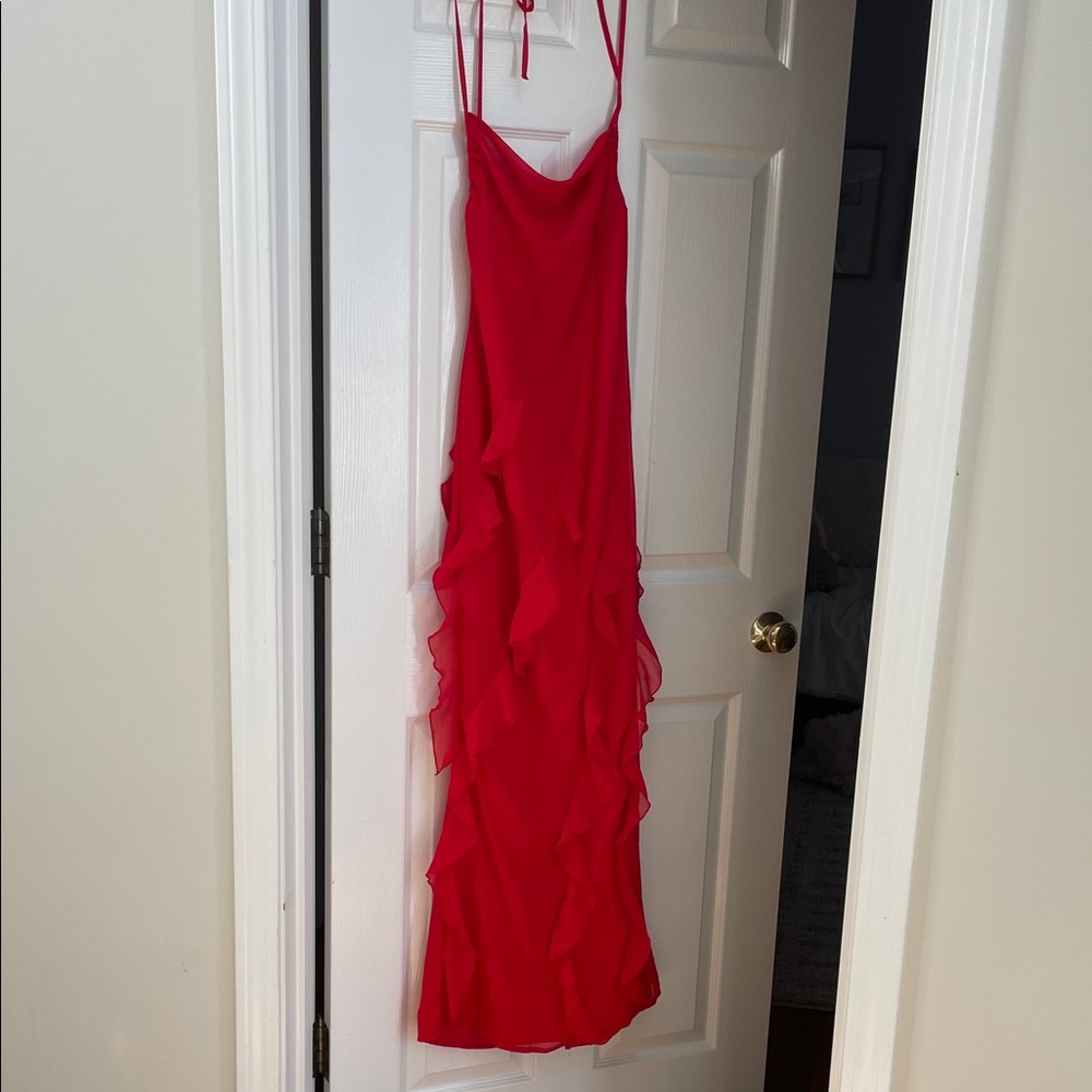 Elegant White Fox Red Ruffle Dress-New With Tags. Size Small.